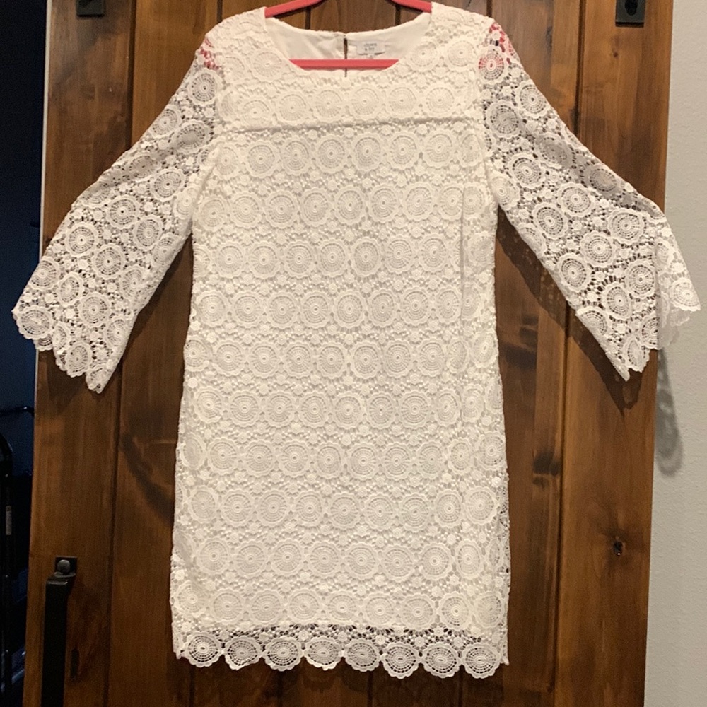 Crown and Ivy white lined dress. Like new